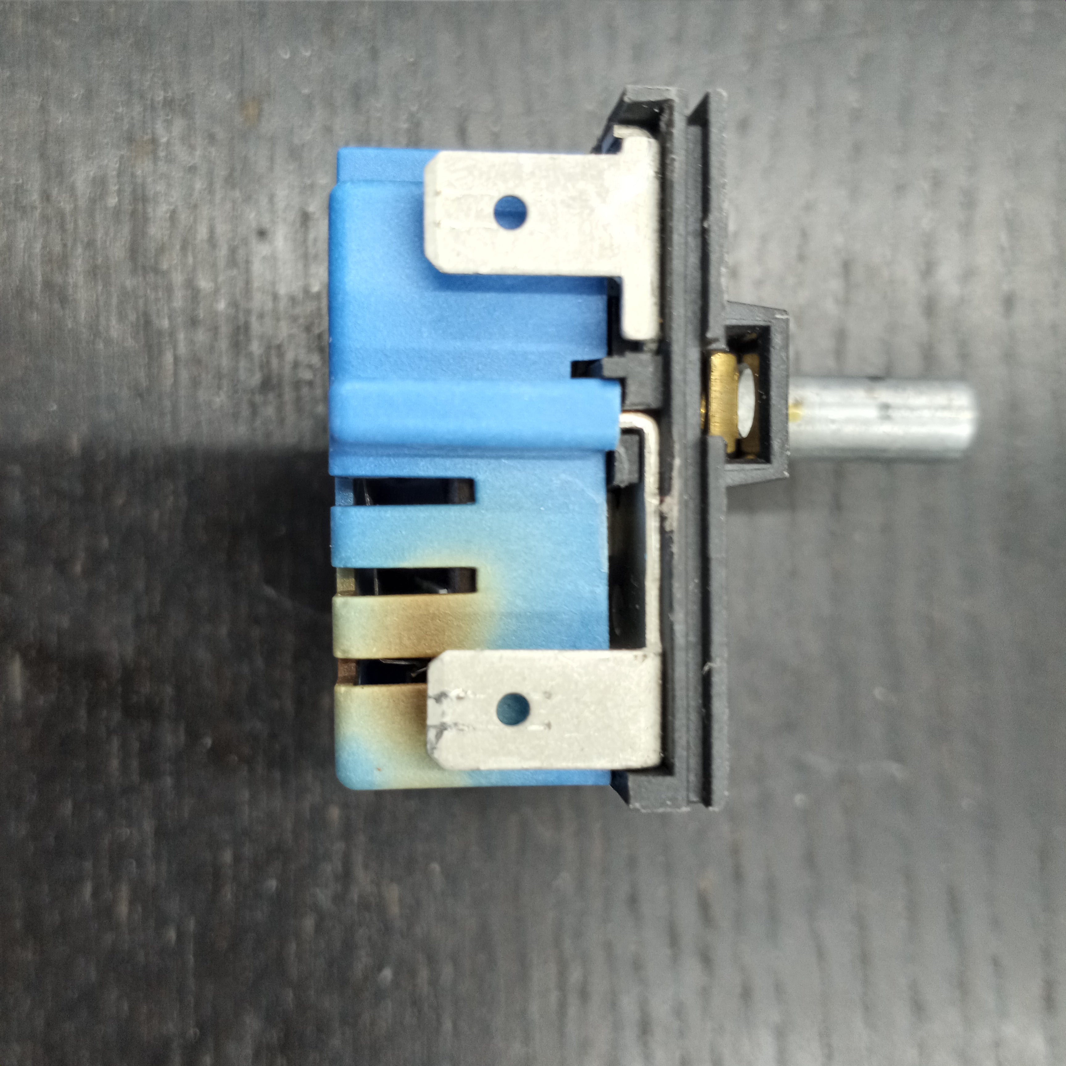 Whirlpool Range Dual Infinite Switch W10437092 (5055073066) Whirlpool Range Dual Infinite Switch W10437092 (5055073066)